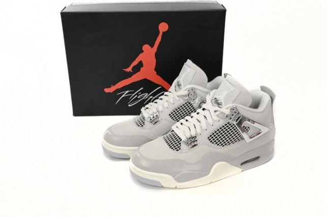 Bmlin 4 WMNS Jordan Moments Frozen Air AQ9129-001 0706